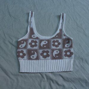 AMERICAN EAGLE CROPPED XS YIN YANG SWEATER TANK